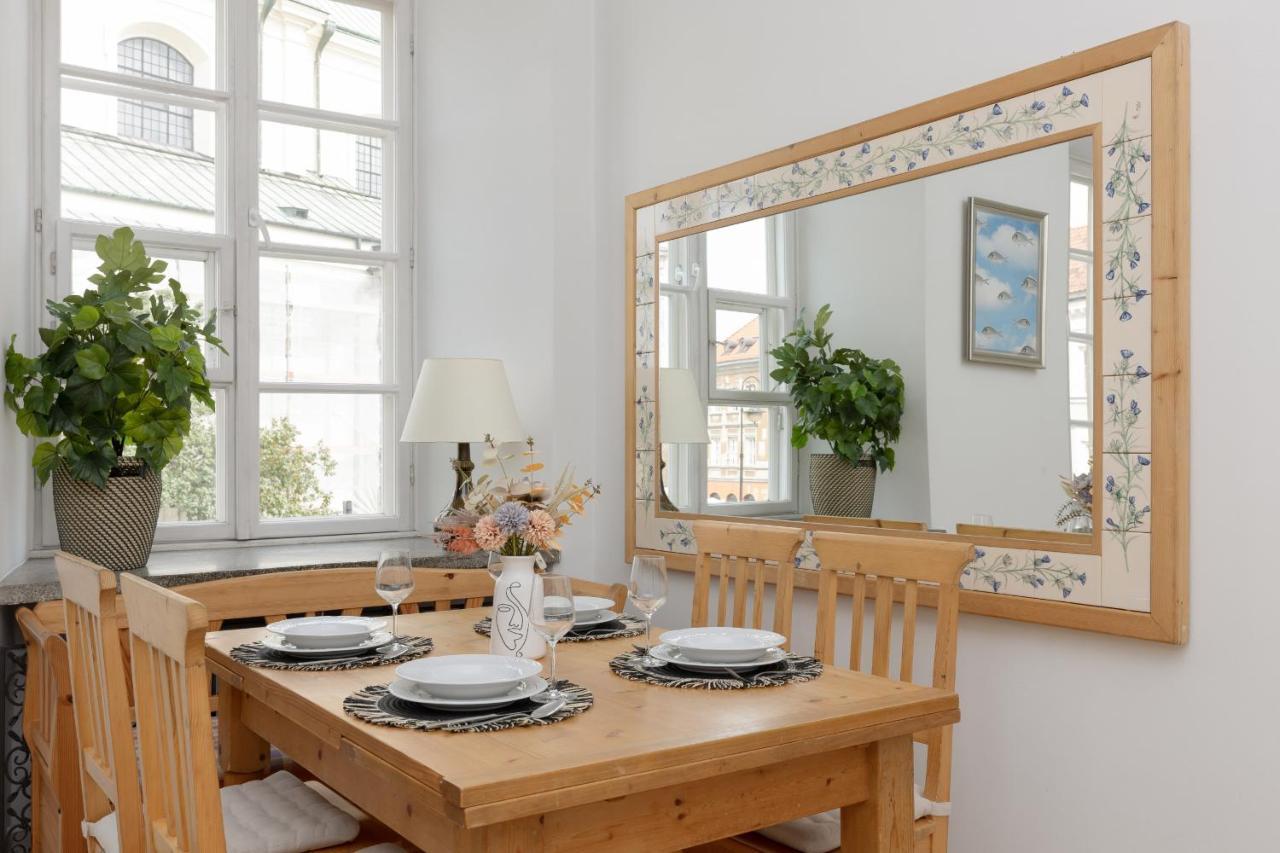 Family Apartment Freta Warsaw Old Town By Noclegi Renters Exterior photo